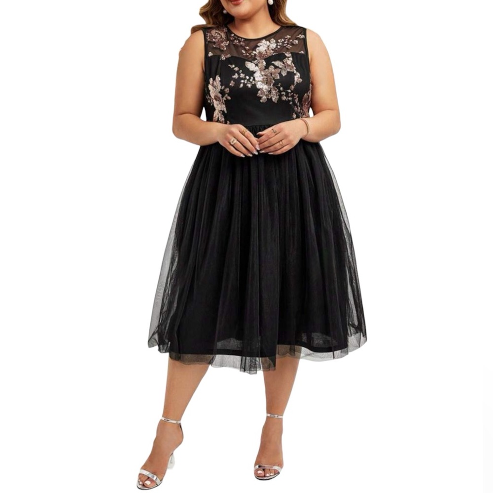 Black Sequin Patchwork Mesh Dress - Picture 2 of 4